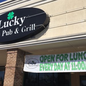 Lucky Irish Pub & Grill